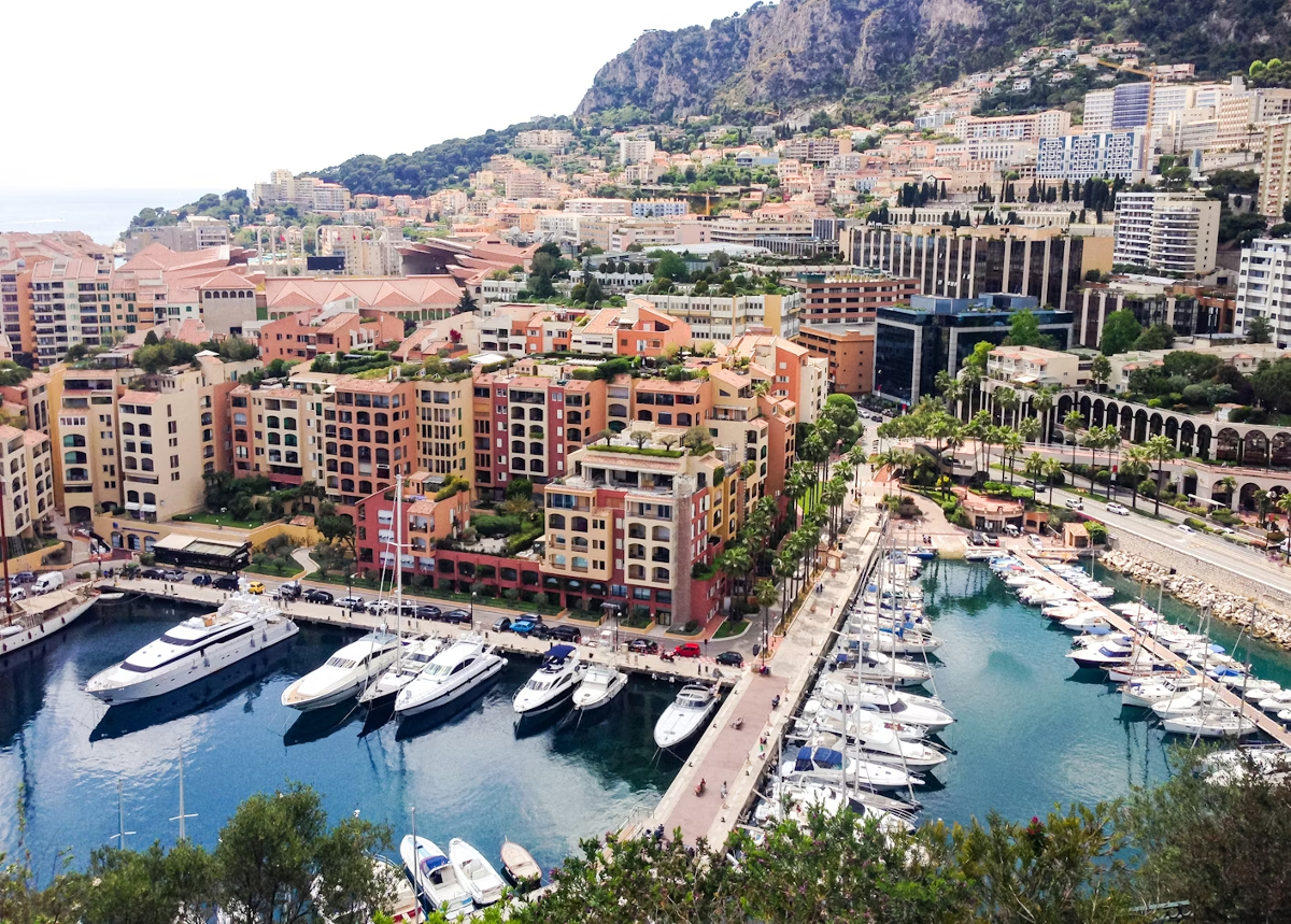 salaire minimum à Monaco