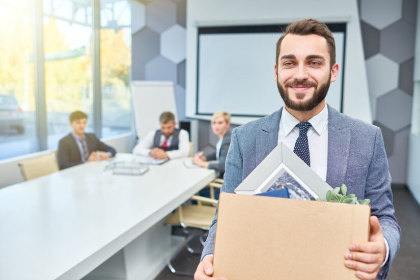 L’impact d’un message d’au revoir professionnel bien formulé sur votre réputation